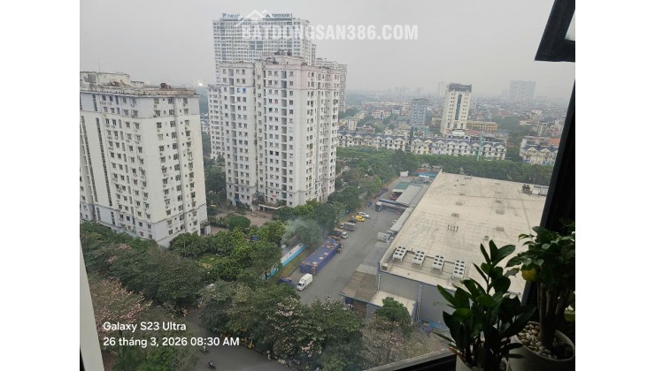 Chính chủ Bán CHCC 2PN tầng trung, giá tốt tại Greenstars - Thành phố giao lưu - Phạm Văn Đồng. Giá 6,3 tỷ