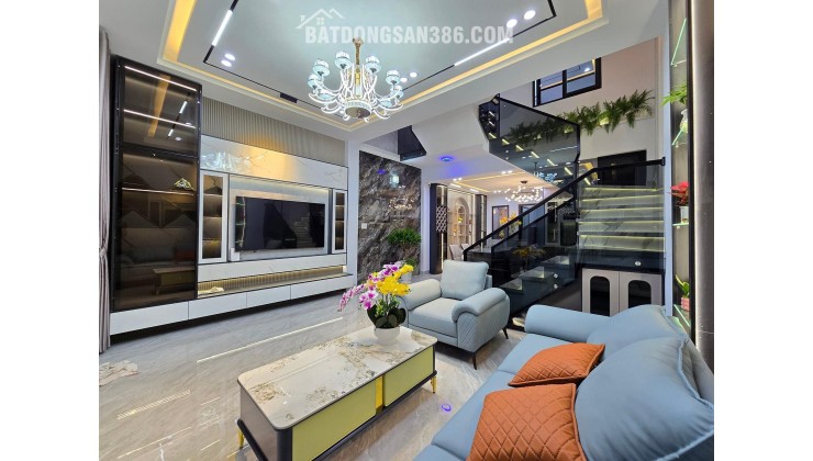 BÁN 500m2 , sẵn 250m2 THỔ CƯ, NGAY HẺM LỚN PHÙ ĐỔNG THIÊN VƯƠNG ĐÀ LẠT