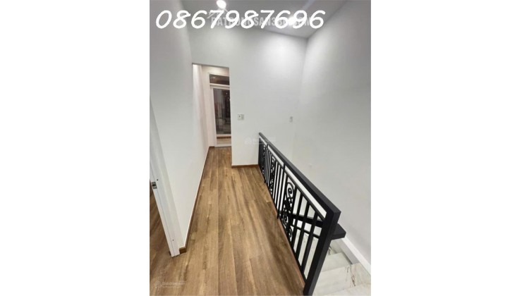 Nhà 1 trệt 1 lầu hẻm 3m cách chợ Phương Sài 50m .