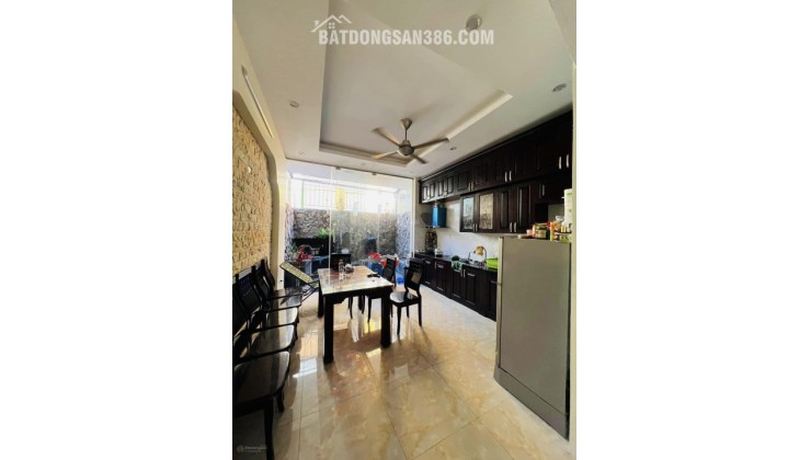 Bán nhà Bằng Liệt dt38m2 x5T,ngõ thông,rộng,đẹp,giá chỉ 7.38 tỷ,sổ đỏ