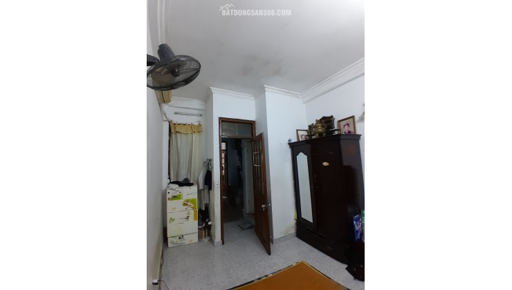 NHÀ GẦN PHỐ THÁI HÀ 50m2 x 4T_Ô TÔ ĐỖ CỬA_NGÕ THOÁNG RỘNG, XÂY 6-7 TẦNG THANG MÁY Ở + CHO THUÊ QUÁ ĐẸP