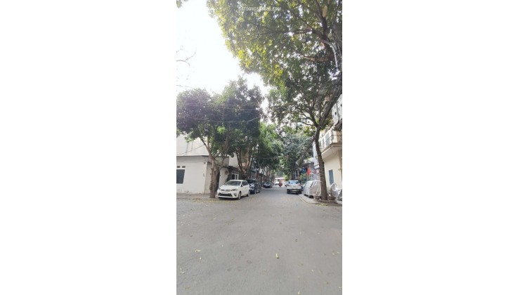 MẢNH ĐẤT ĐẸP XÂY TỔ ẤM TẠI VIỆT HƯNG – 61M2- 1x Tỷ--Ô TÔ TRÁNH ĐỖ - VỈA HÈ [0372311369]