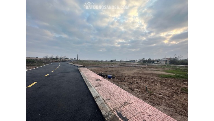 BÁN GẤP LÔ ĐẤT, 102m, mặt tiền 6m, nhỉnh 1 tỷ, đặc khu kinh tế Ninh Cơ, Ninh Bình