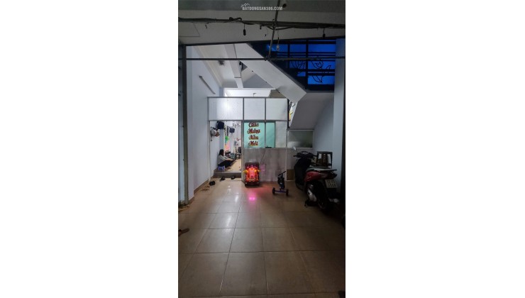 NHÀ NGAY CHỢ HẠNH THÔNG TÂY – 66M2 GIẢM 1,2 TỶ, CHỈ CÒN 10.1 TỶ.