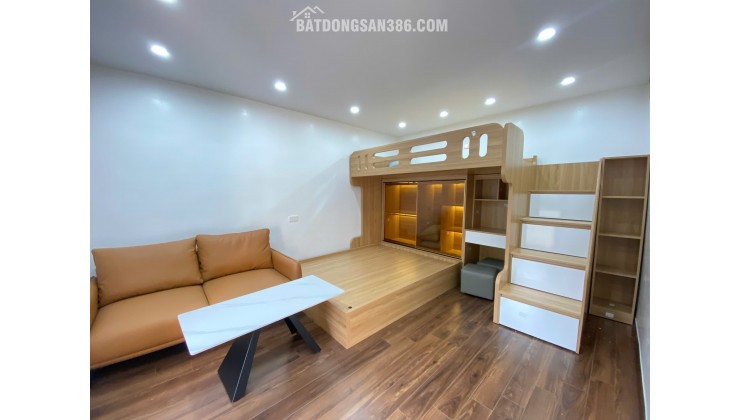 MỘT CĂN DUY NHẤT- MUA 1 ĐƯỢC 2- Ô TÔ ĐỖ CỬA - NHÀ SIÊU ĐẸP FULL NỘI THẤT -THOÁNG TRƯỚC SAU - SỔ KHỦNG LONG