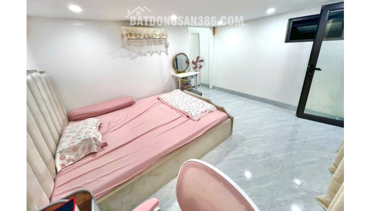 KHÔNG CÓ CĂN THỨ 2 - HOT NHÀ ĐỊNH CÔNG 58m- NHÀ SIÊU ĐẸP - FULL NỘI THẤT - CÓ SÂN ĐỂ XE