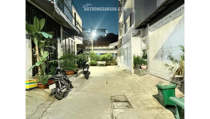 NHÀ 4 TẦNG – Ô TÔ NGỦ TRONG NHÀ – CHỈ 8.5 TỶ. P8 . GÒ VẤP