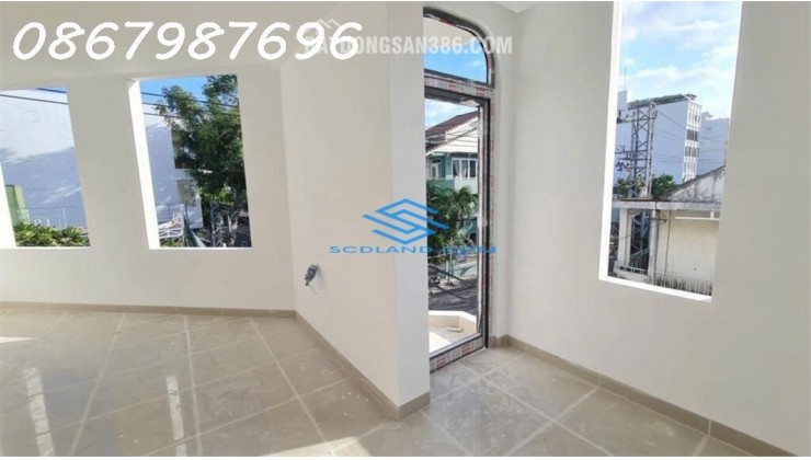 Bán Căn Góc 2 Mặt Tiền Trung Tâm Nha Trang – Nhà 4 Tầng + Tum – Giá 9 Tỷ