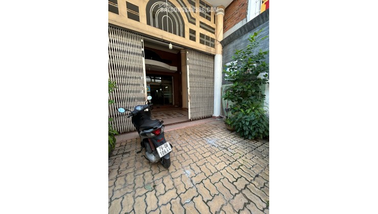 Đi bộ ra biển 3 phút – nhà trung tâm hiếm ngang 7m CHỈ 30 tỷ sở hữu nhà 5 tầng khai thác dòng tiền ngay trung tâm