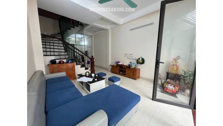 NHÀ ĐẸP VỪA Ở VỪA KINH DOANH – Ô TÔ TRÁNH NHAU Thôn Sáp Mai  xã Thiên Lộc (Võng La cũ) Diện tích: 57m² Mt 4.1m Sẵn nhà 4 tầng kiên cố