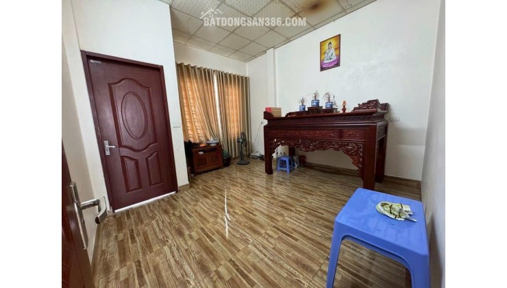 NHÀ ĐẸP VỪA Ở VỪA KINH DOANH – Ô TÔ TRÁNH NHAU Thôn Sáp Mai  xã Thiên Lộc (Võng La cũ) Diện tích: 57m² Mt 4.1m Sẵn nhà 4 tầng kiên cố