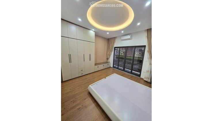 BÁN NHÀ TRUNG TÂM HÀ ĐÔNG – ĐỐI DIỆN CHI CỤC THUẾ – 51M² x 5 TẦNG – 6 NGỦ – VỊ TRÍ ĐẮC ĐỊA – GIÁ 15,9 TỶ