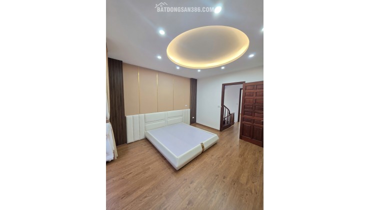 BÁN NHÀ TRUNG TÂM HÀ ĐÔNG – ĐỐI DIỆN CHI CỤC THUẾ – 51M² x 5 TẦNG – 6 NGỦ – VỊ TRÍ ĐẮC ĐỊA – GIÁ 15,9 TỶ