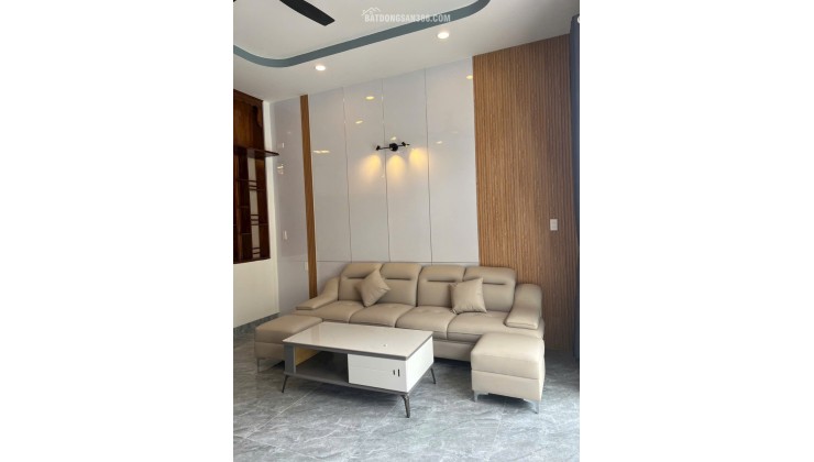 Bán gấp nhà mới 3 tầng hẻm 3,5m Liên Hoa – gần chợ Phường Tây