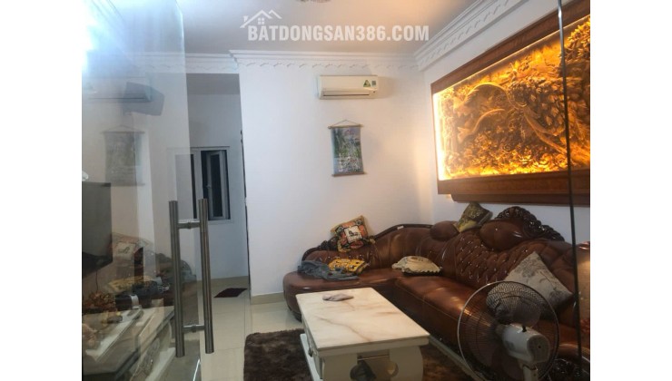 Bán nhà mặt tiền đường 13, phường Tân Kiểng, Quận 7. 4x18m 3 lầu