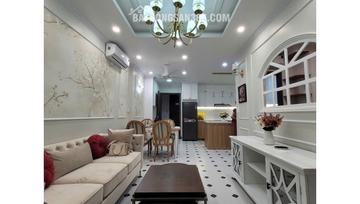 Căn hộ 80m2 Lavida Plus Q7: Giá 5.7 tỷ, 2PN, view đẹp, sổ hồng, Nguyễn Văn Linh, tầng cao, vị trí vàng, liên hệ 0902828026.