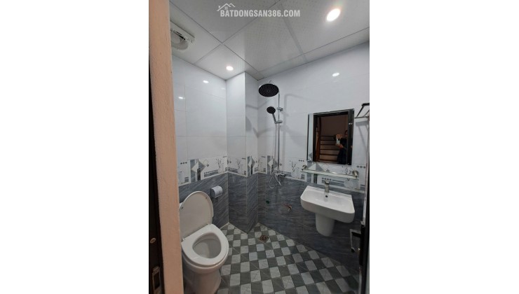  BÁN NHÀ LÊ TRỌNG TẤN – HÀ ĐÔNG – LÔ GÓC 2 THOÁNG – Ô TÔ ĐỖ CỬA
30m2 5 Tầng