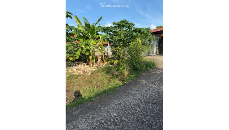 Bán Đất 107m2- Lô góc hai mặt tiền Tại Đồng việt, Yên Dũng, Bắc Giang. Giá chỉ 680tr