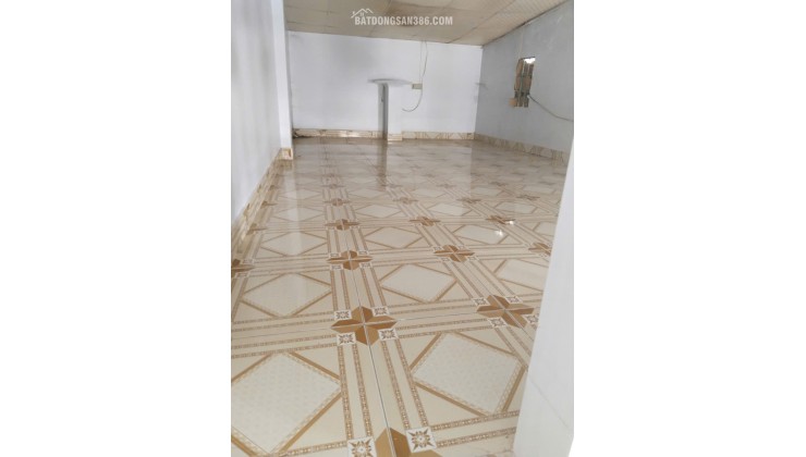 Cho thuê nhà nguyên căn ngay chợ Long Thạnh, xã Cần Giờ 70m2 chỉ 9tr/th. Lh:0932234469.