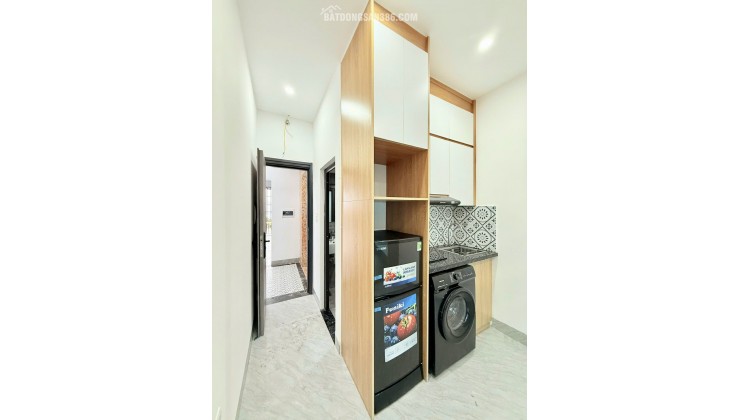 Bán Nhà Dòng Tiền Ngõ Kim Mã - Đội Cấn 7 Tầng 22 Phòng Khép Kín Full Đồ ( Ô Tô Con Đỗ Cửa )