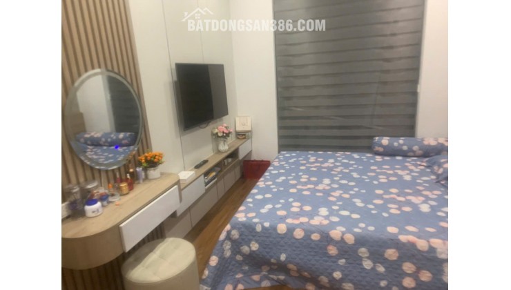 CHO THUÊ CĂN GÓC 73m²  CC Green Pearl  VIEW LÊ THÁI TỔ