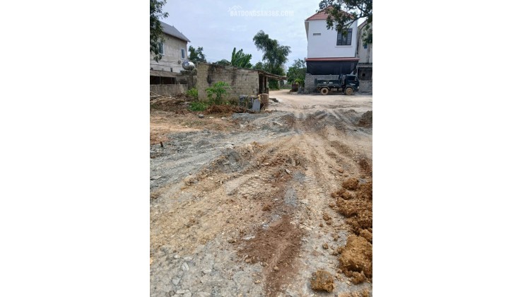 Bán độc quyền thổ cư hơn 110m2 chỉ hơn 200tr, chỉ còn 2 lô duy nhất