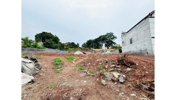 Đất Trung Tâm TP Bắc Giang, Tỉnh Bắc Giang. 728 m2- MT 23m. Đường Ô tô tránh. Giá 2,7 tỷ