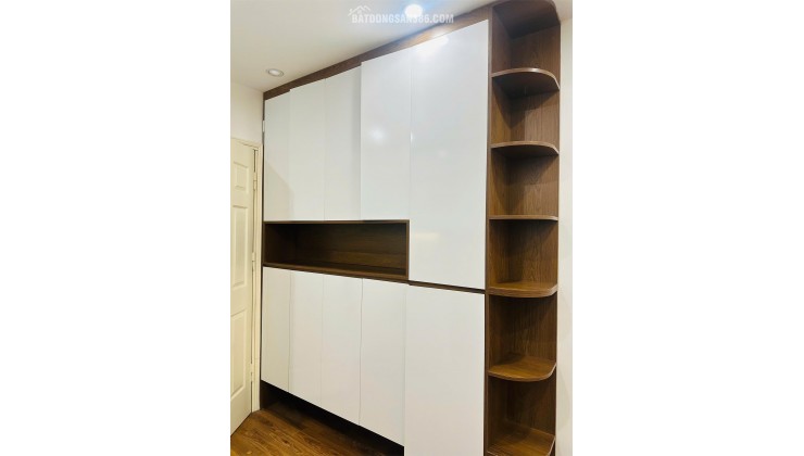 Chính chủ  bán căn hộ cc An Lạc Phùng Khoang 3n2vs  lô góc nội thất đep 6,2 tỷ ở ngay