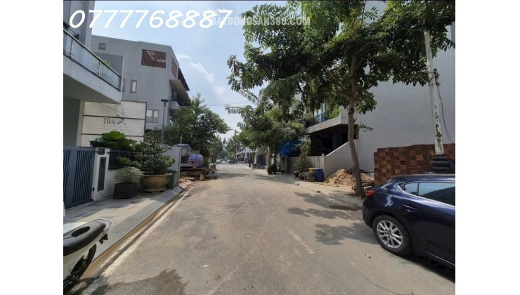 Bán Biệt Thự Hầm 4 tầng - Khu compound Mystery Quận 2 gần sông giá tốt