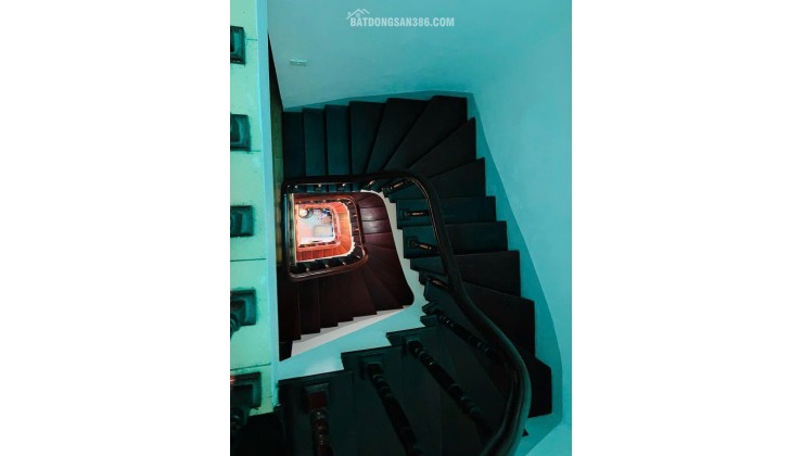 CẦN THANH KHOẢN GẤP, TOÀ NHÀ 4 TẦNG MẶT PHỐ VƯƠNG THỪA VŨ