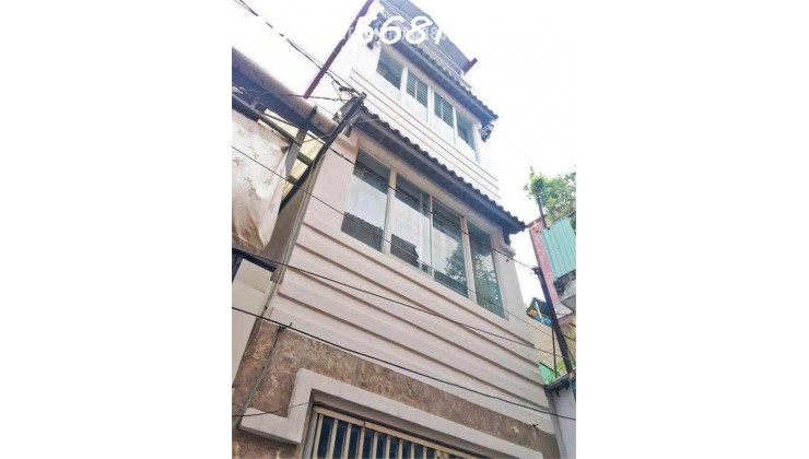 CHO THUÊ NHÀ ĐẸP ĐƯỜNG NGUYỄN KHOÁI P2, Q4 -  Chỉ 10 triệu/tháng