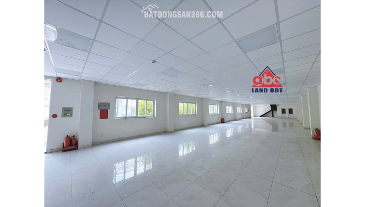 XT059 cho thuê xưởng sản xuất, khung thép kiên cố, trang bị PC với đầy đủ giấy phép