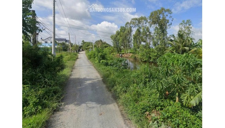 bán gấp nền đất 150m2 cực thoáng tại Bình Ân