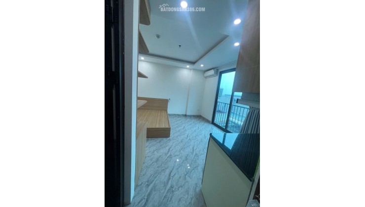 Bán Nhà Dòng Tiền CCMN Vũ Tông Phan 7 Tầng Lô Góc 22 Phòng Khép Kín Full Đồ ( Ô Tô Con Qua Nhà )