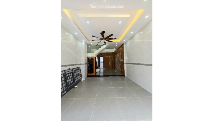 BÁN NHÀ TẠI LÃ XUÂN OAI, LONG TRƯỜNG, QUẬN 9 , 50M2 SHR CHỈ 6.9 TỶ. LH:0332456604( NGỌC )