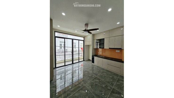 BÁN NHÀ TẠI LÃ XUÂN OAI, LONG TRƯỜNG, QUẬN 9 , 50M2 SHR CHỈ 6.9 TỶ. LH:0332456604( NGỌC )