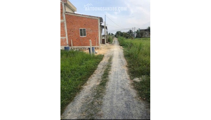 BÁN ĐẤT TẠI ĐỨC HOÀ DT102M2 SHR GIÁ BÁN 890T  THƯƠNG LƯỢNG. LH:0931821989.