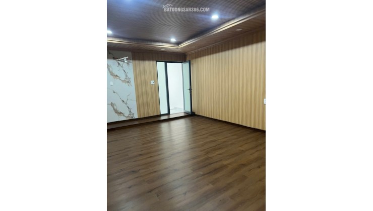 TÔI CẦN BÁN CĂN NHÀ HẺM XE HƠI 60/76 ĐƯỜNG LÝ CHÍNH THẮNG P8Q3. LH:0966775504.