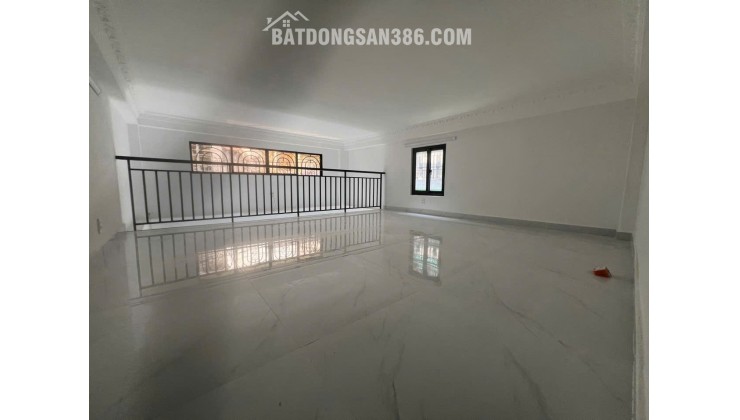 TÔI CẦN BÁN CĂN NHÀ HẺM XE HƠI 60/76 ĐƯỜNG LÝ CHÍNH THẮNG P8Q3. LH:0966775504.