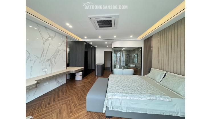 Khuôn tiền 13 tỷ - Nhà Mới Thang Máy Phố Sài Đồng 
50M2- 7 TẦNG THANG MÁY- Ô TÔ TRÁNH