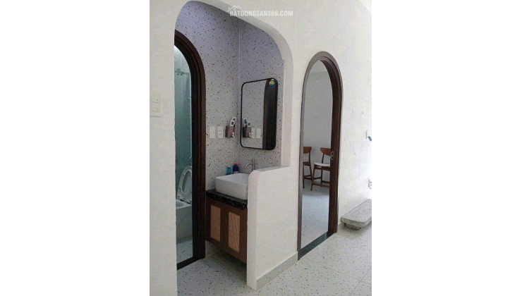 BÁN NHÀ THỊ TRẤN NHÀ BÈ, DT 63,5M2 (5,2X 12) SHR CHỈ 4TỶ8. LH:0903344518