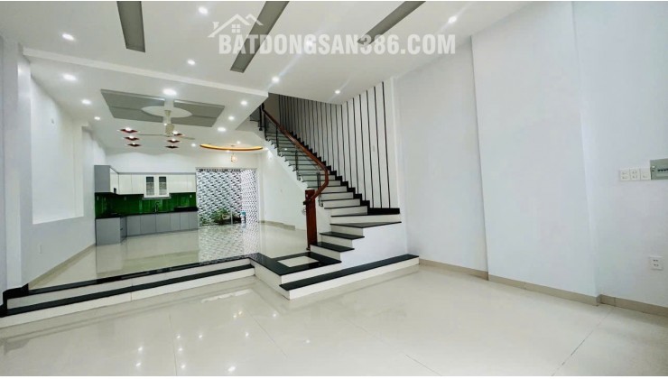 NHÀ MẶT TIỀN 6M-100M2- GẦN SIÊU THỊ GO-KHAI THÁC KINH DOANH LUÔN