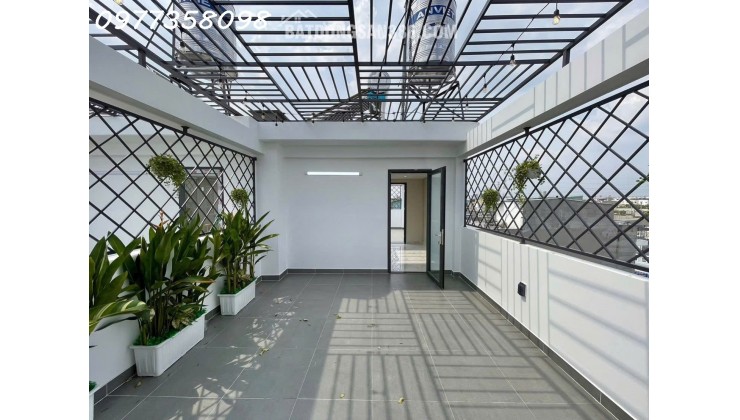 NHÀ ĐẸP HIẾM NGÃ TƯ GA – SÁT GÒ VẤP