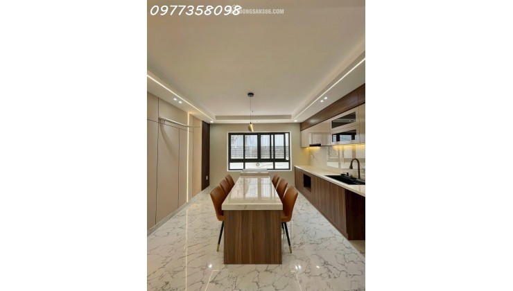 NHÀ ĐẸP HIẾM NGÃ TƯ GA – SÁT GÒ VẤP