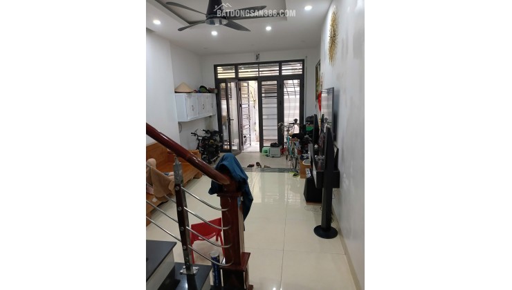 HÀNG HIẾM LONG BIÊN – NHÀ ĐẸP Ở NGAY VŨ XUÂN THIỀU

 - LONG BIÊN - HN.