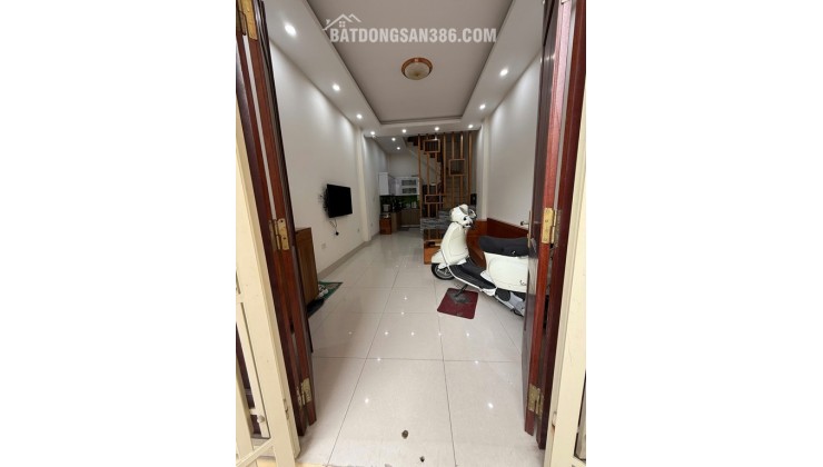 HOT CHÍNH CHỦ BÁN NHÀ phường NGỌC THỤY, quận Long Biên, HN – Ô TÔ TRÁNH – Ở NGAY – CHỈ 8,8 TỶ