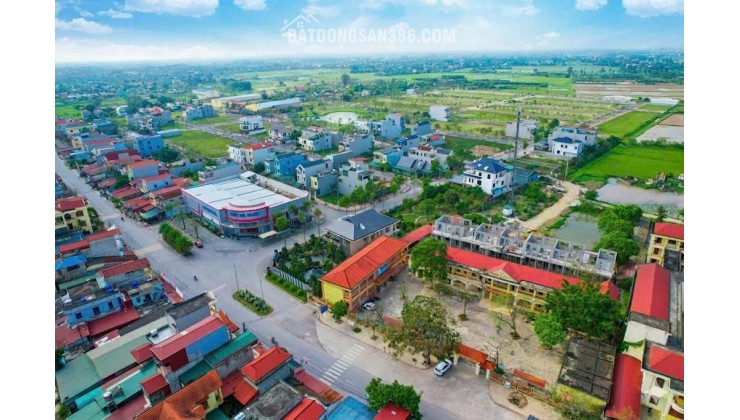 Lô đất view hồ giá cực rẻ chỉ hơn 20 triệu/m2 nằm trong vùng lõi khu công nghiệp