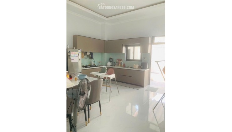 BÁN NHÀ 2 TẦNG – 5M X 27M – CÓ SÂN TRƯỚC SAU THOÁNG MÁT. LH:0988736135