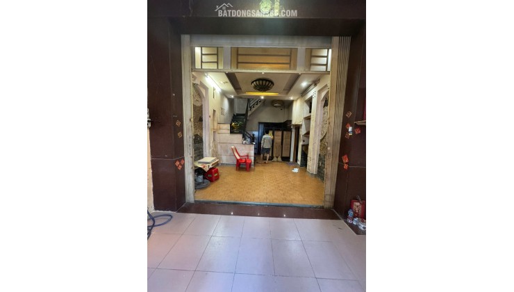 Cho thuê nhà 3 phòng ngủ – Quận 6 (Đường Phạm Văn Chí) Phường 7, Quận 6, Tp Hồ Chí Minh