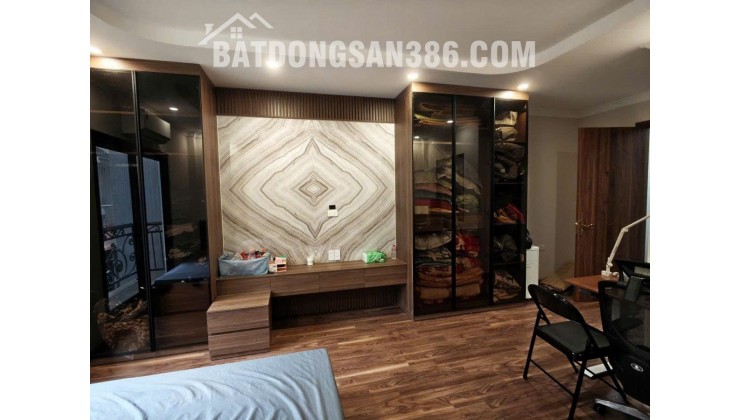 Bán nhà Bồ Đề 43m 6 tầng MT4m thang máy gara ô tô hơn 16 tỷ